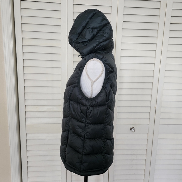 Charter Club Dark Green Puffer Vest Size L Zip Front Removable Hood NWT - Picture 8 of 15